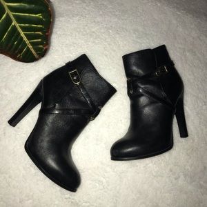 •Tory Burch• Leather Booties